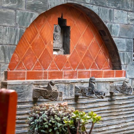 Hotel Ganesh Himal Kathmandu Exteriör bild
