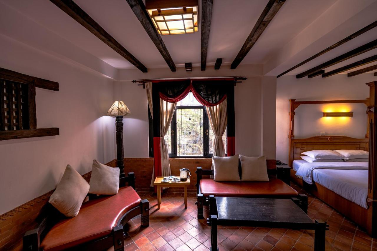 Hotel Ganesh Himal Kathmandu Exteriör bild