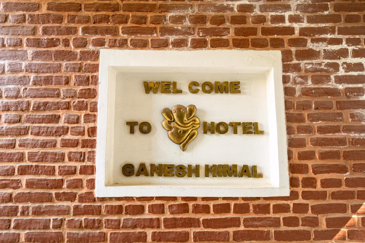 Hotel Ganesh Himal Kathmandu Exteriör bild