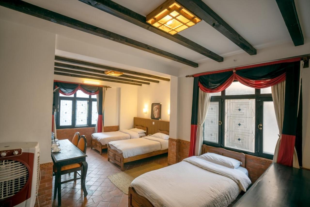 Hotel Ganesh Himal Kathmandu Exteriör bild