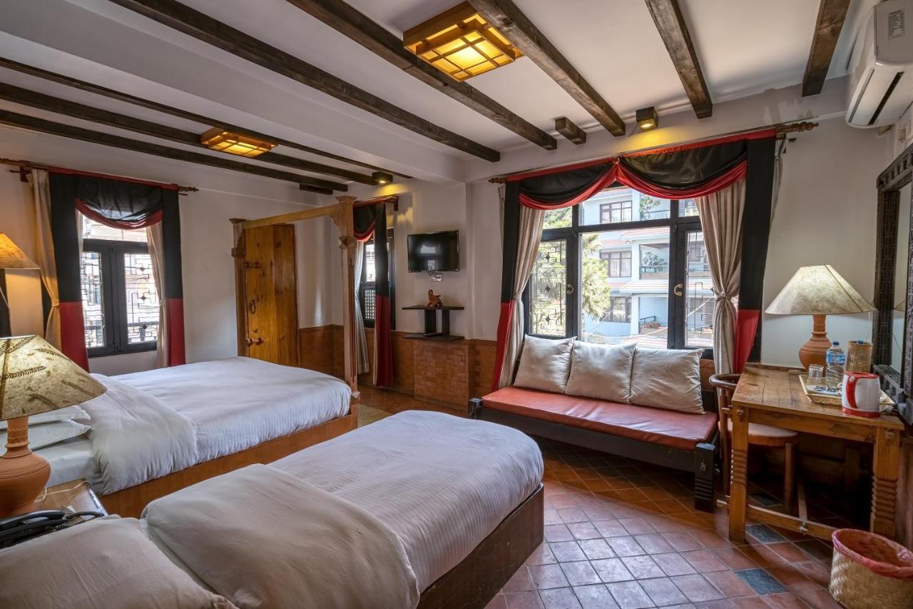 Hotel Ganesh Himal Kathmandu Exteriör bild