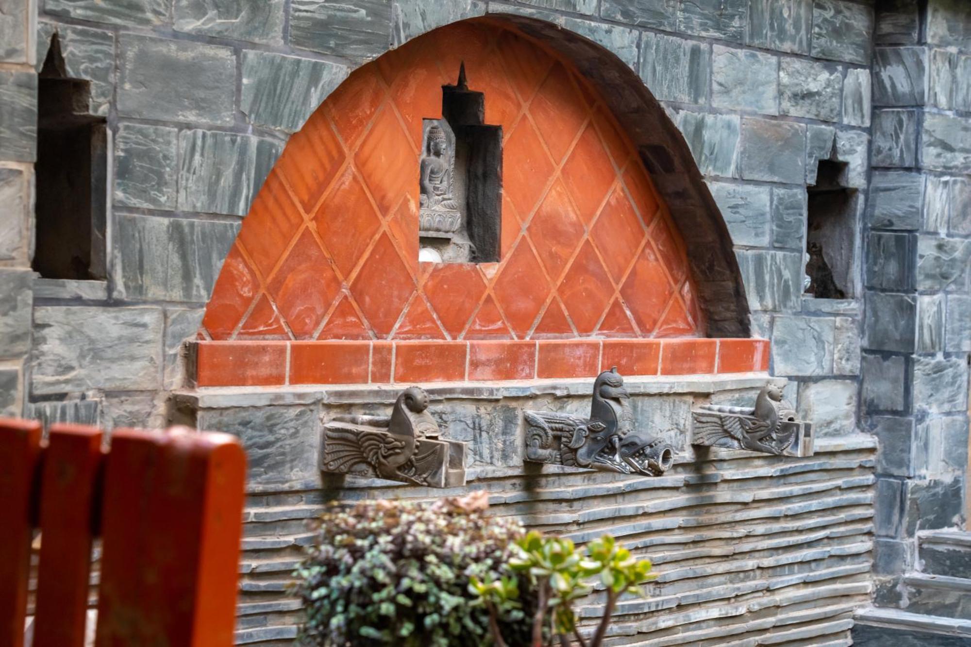 Hotel Ganesh Himal Kathmandu Exteriör bild