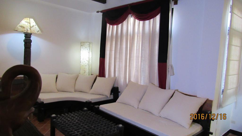 Hotel Ganesh Himal Kathmandu Exteriör bild